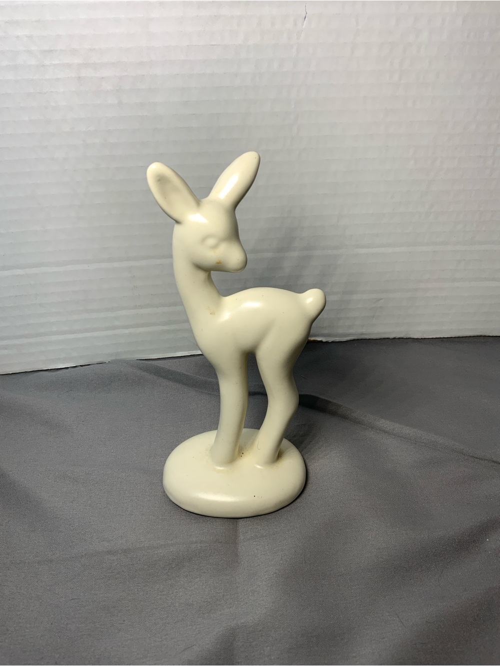 Vintage MCM Pottery deer figurine (Royal Haeger?) White Ceramic 6” tall